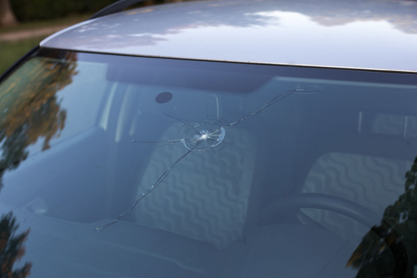 what-causes-windshields-to-get-chipped