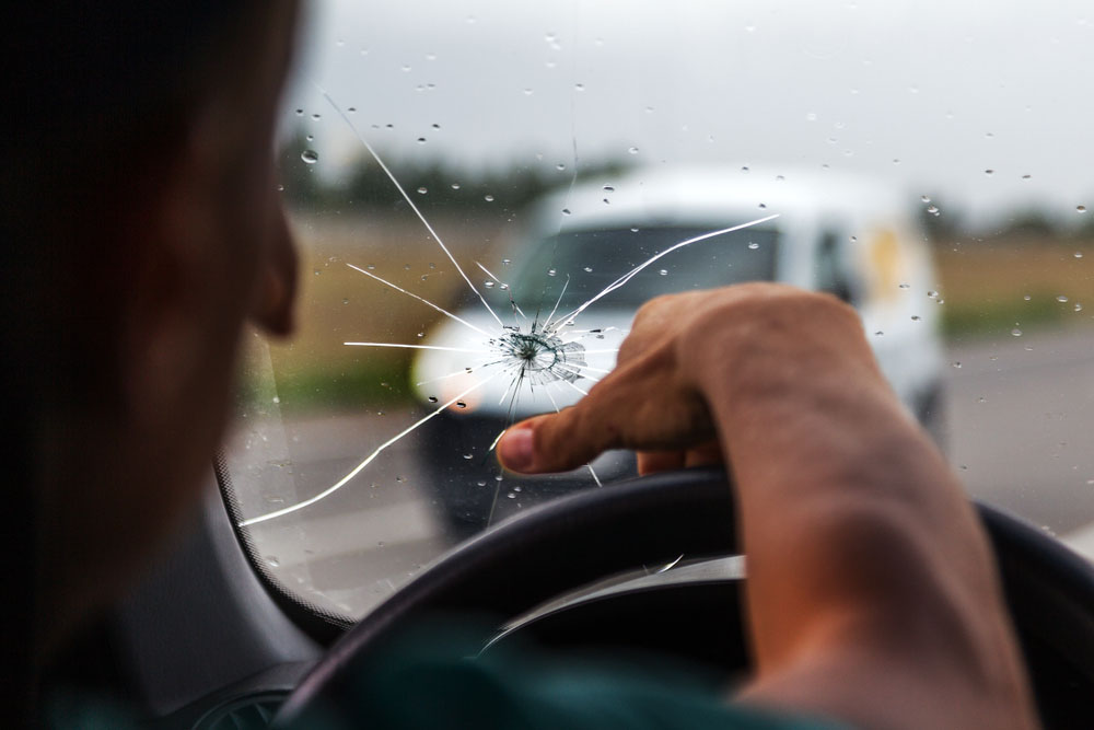damaged windshield repair Flagstaff, AZ