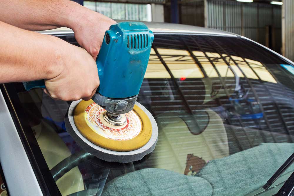 Car Glass polishing with power buffer machine Sedona, AZ